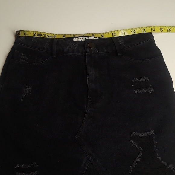 NASTY GAL IVIVI Black "Distressed Is More" Denim Raw Hem Mini Skirt Small - Picture 6 of 7